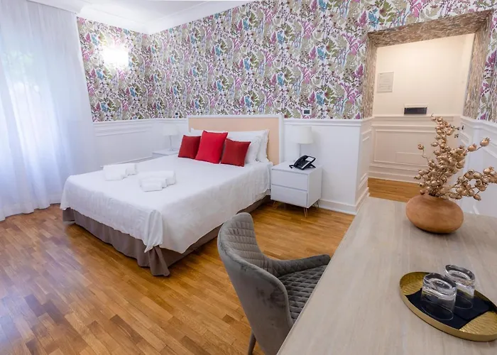 Mangili Garden 3*